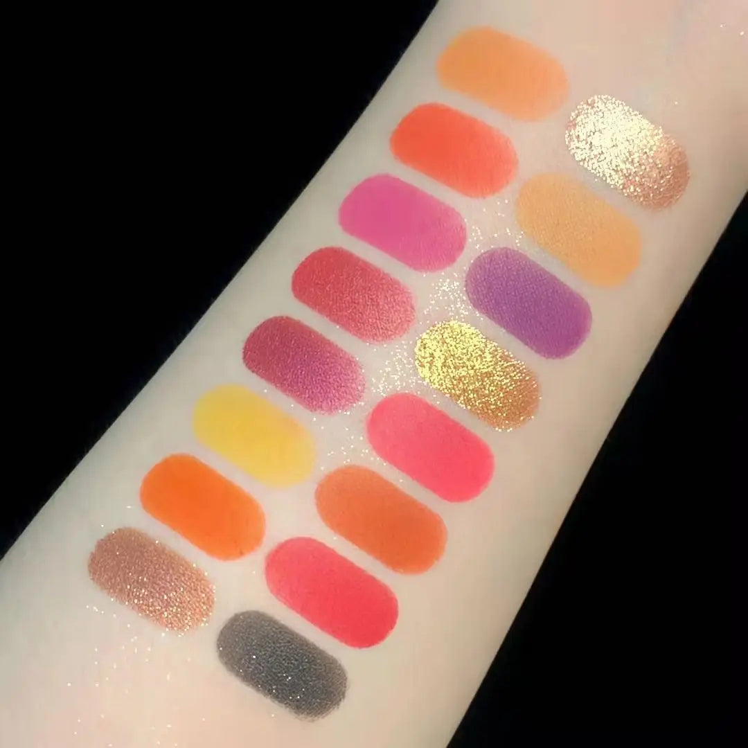 Shadow Palette MISS LARA