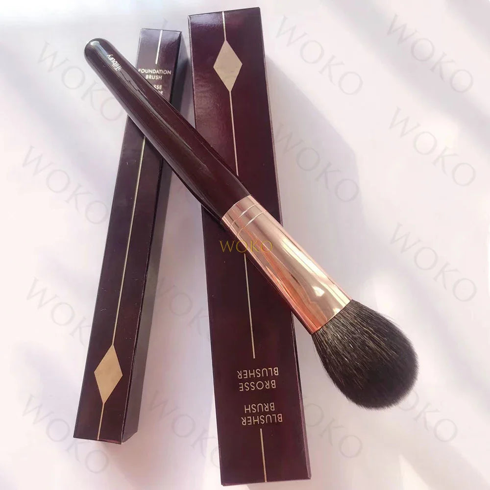 Brushes for powders, bronzers, rubores CT