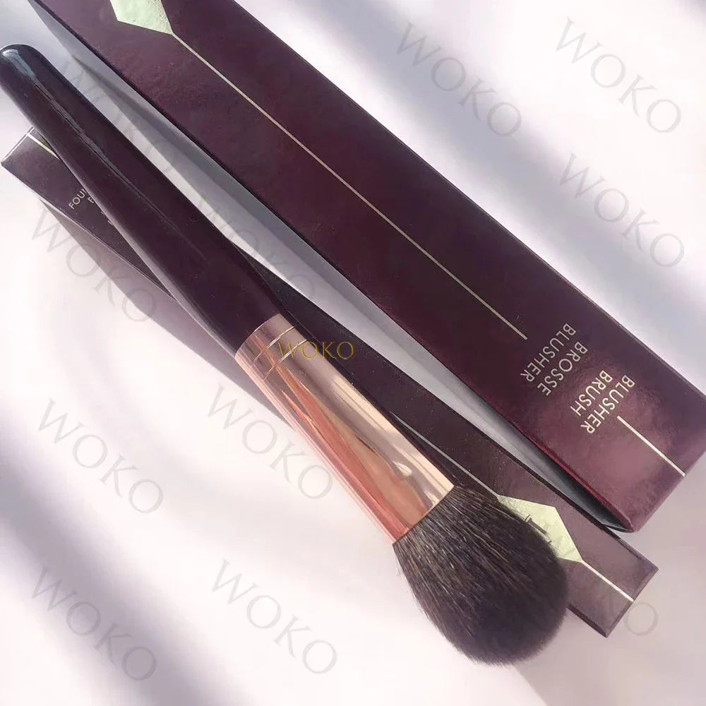 Brushes for powders, bronzers, rubores CT