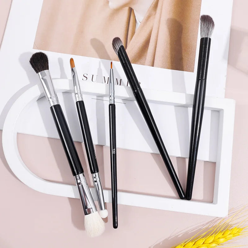 Makeup Brush