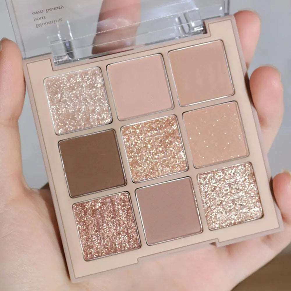 Eye Shadow MISS LARA and DIKALU - myglowmuse