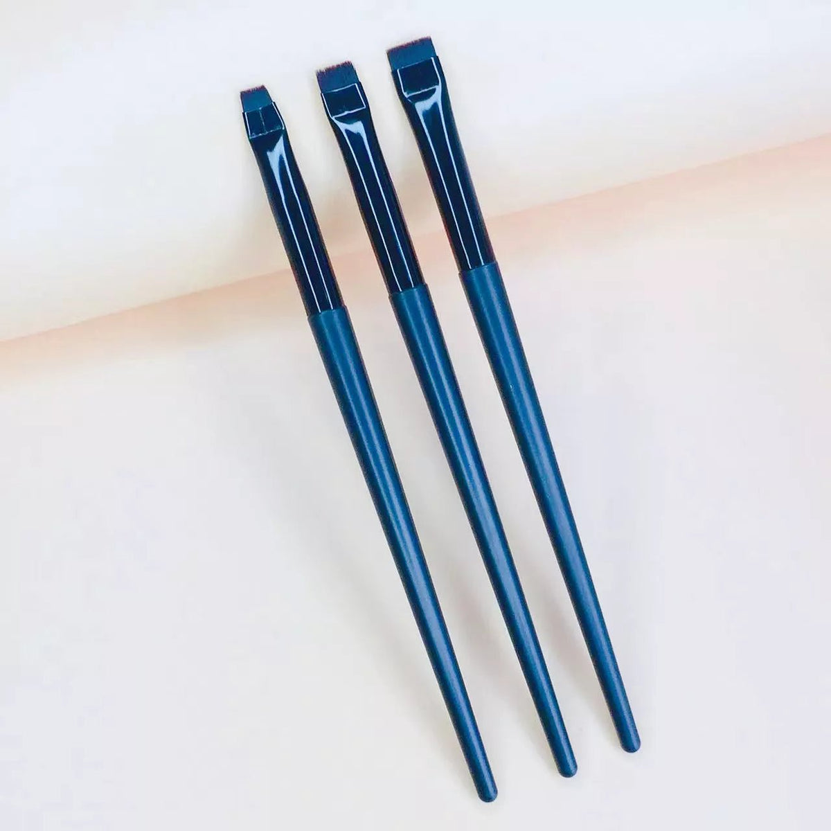 Eyebrow brushes LOYBJ - myglowmuse