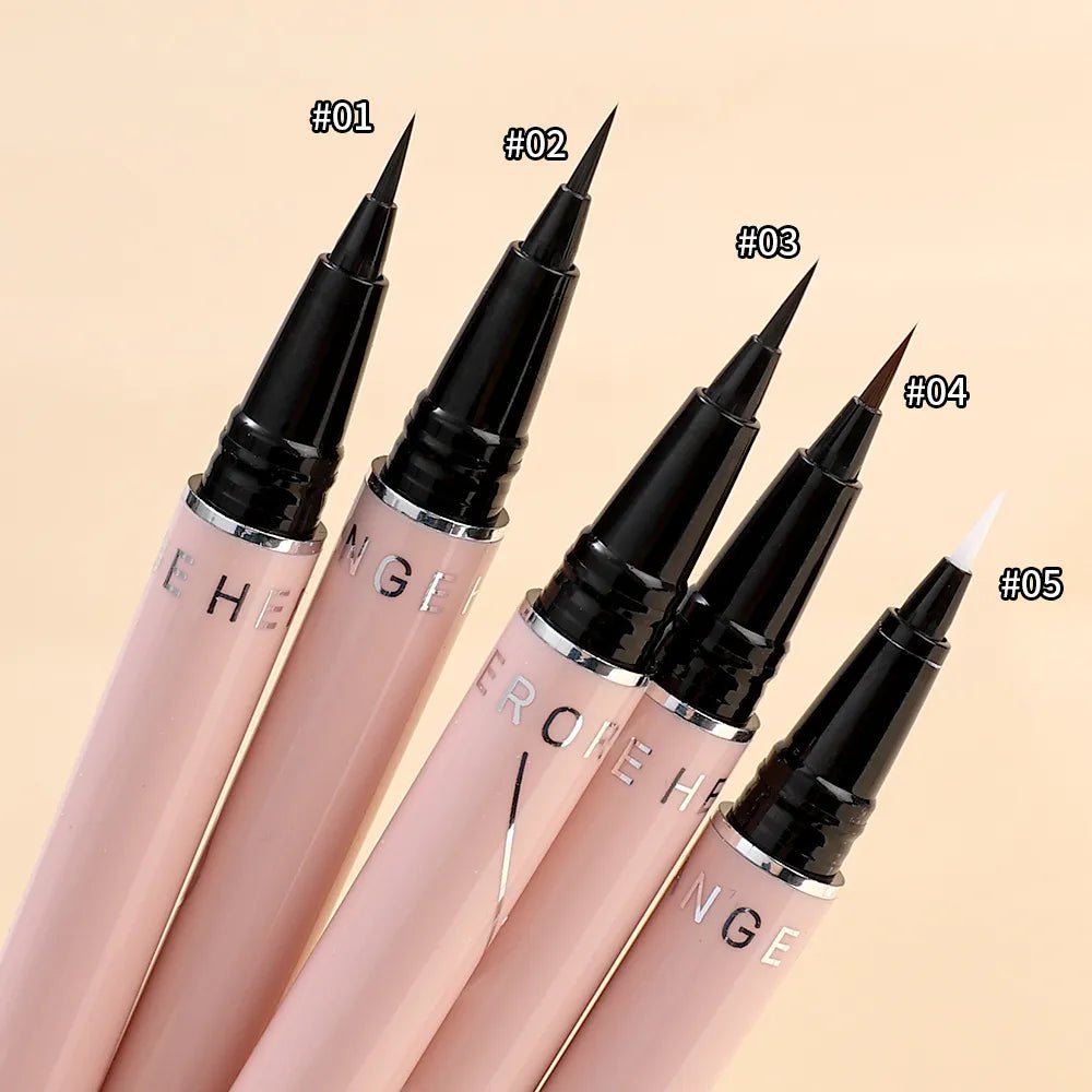 Eyeliner - myglowmuse