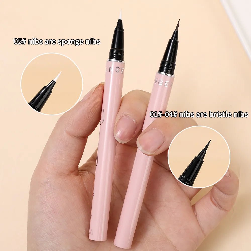 Eyeliner - myglowmuse