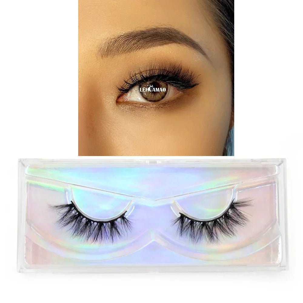 False Eyelashes - myglowmuse