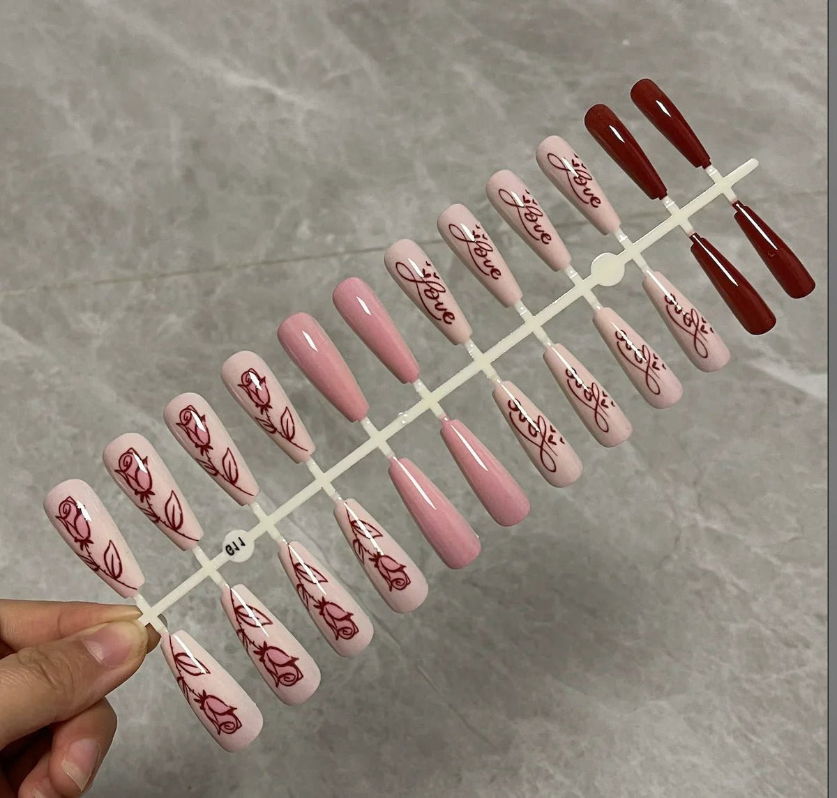 False Nails - myglowmuse