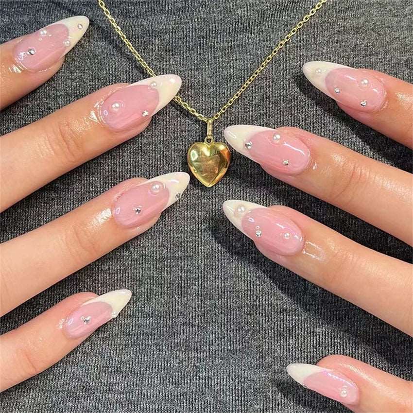 False Nails - myglowmuse