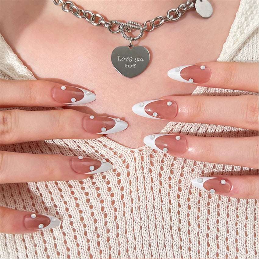 False Nails - myglowmuse