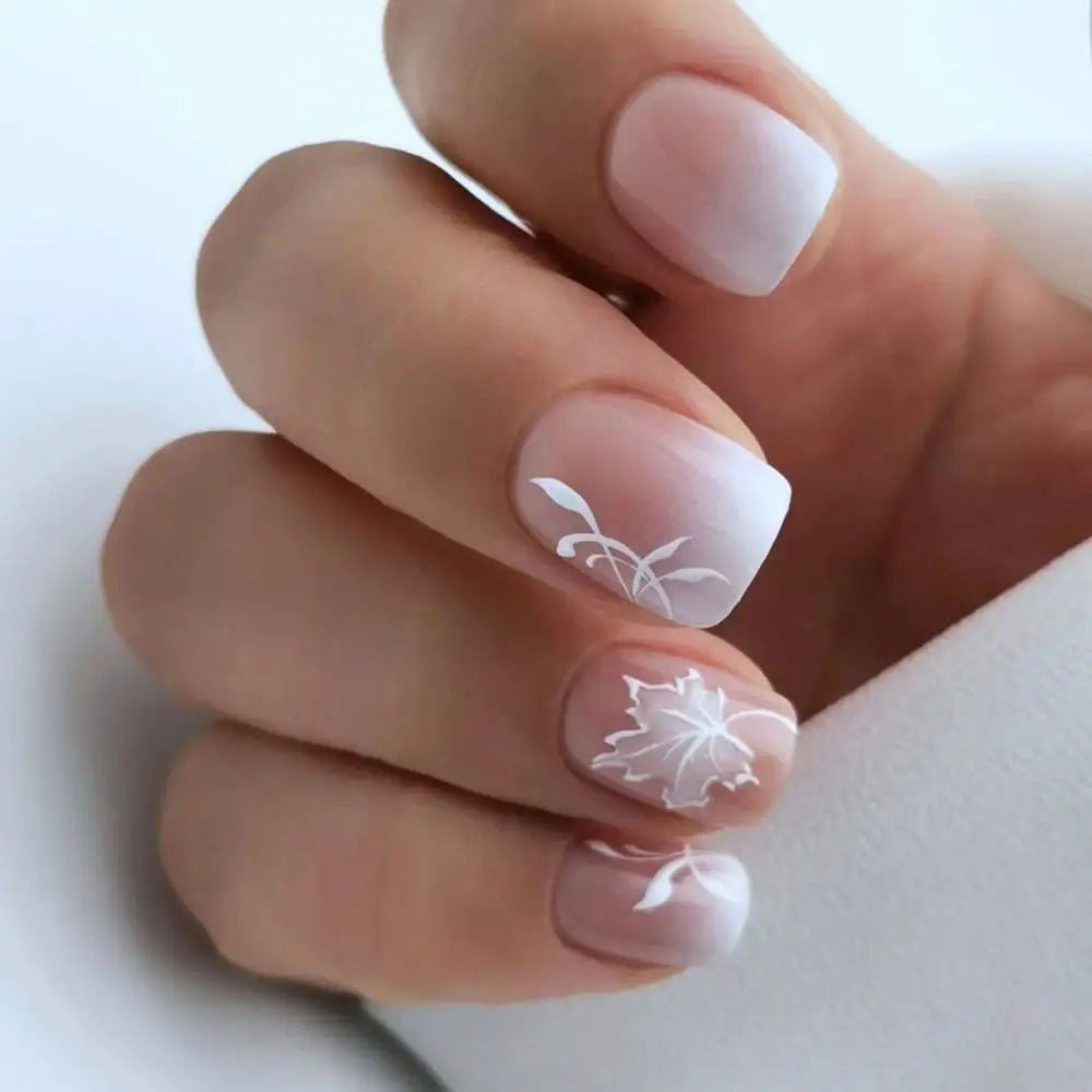 False Nails - myglowmuse