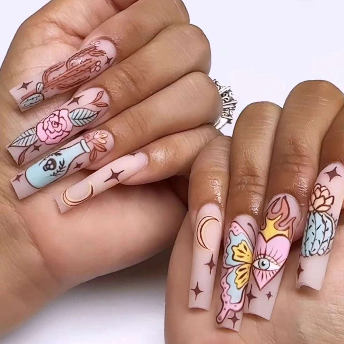 False Nails - myglowmuse