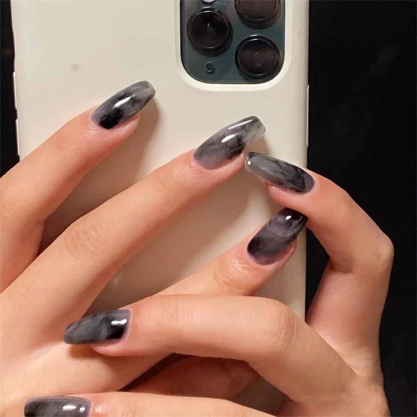 False Nails - myglowmuse
