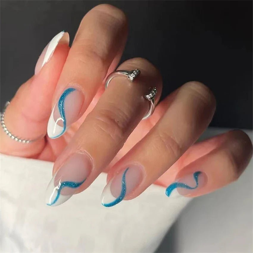 False Nails - myglowmuse