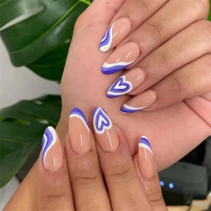 False Nails - myglowmuse