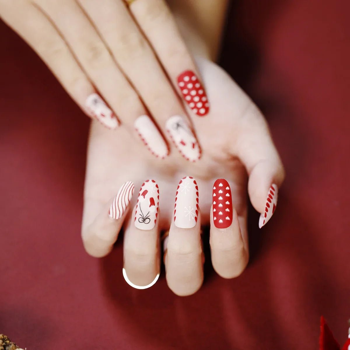 False Nails - myglowmuse