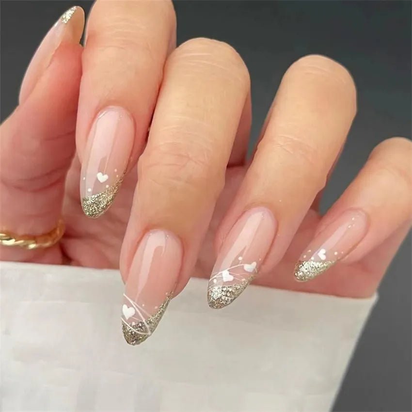 False Nails - myglowmuse