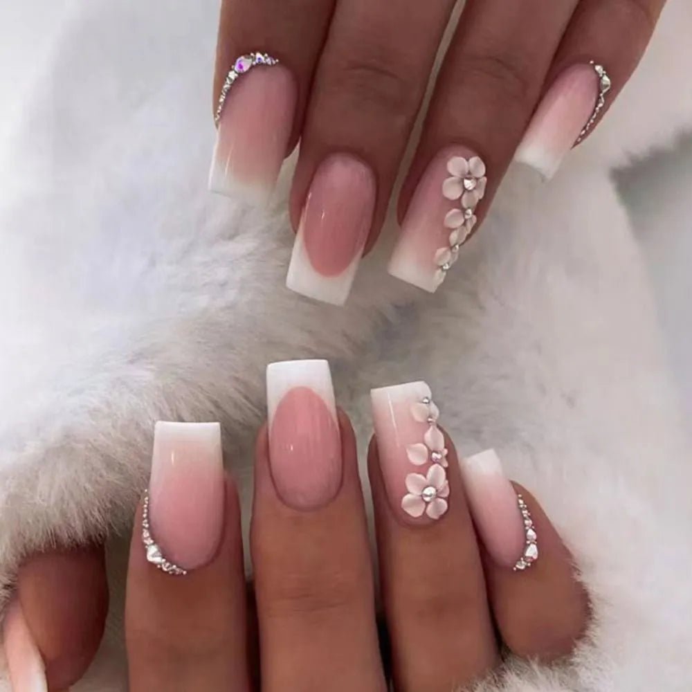 False Nails - myglowmuse