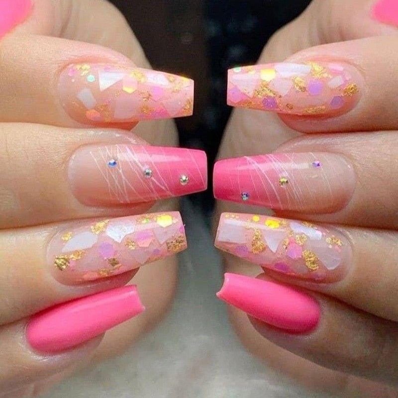 False Nails - myglowmuse