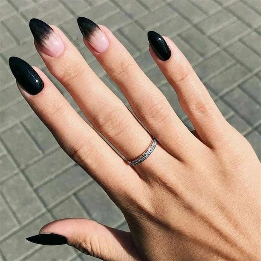 False Nails - myglowmuse