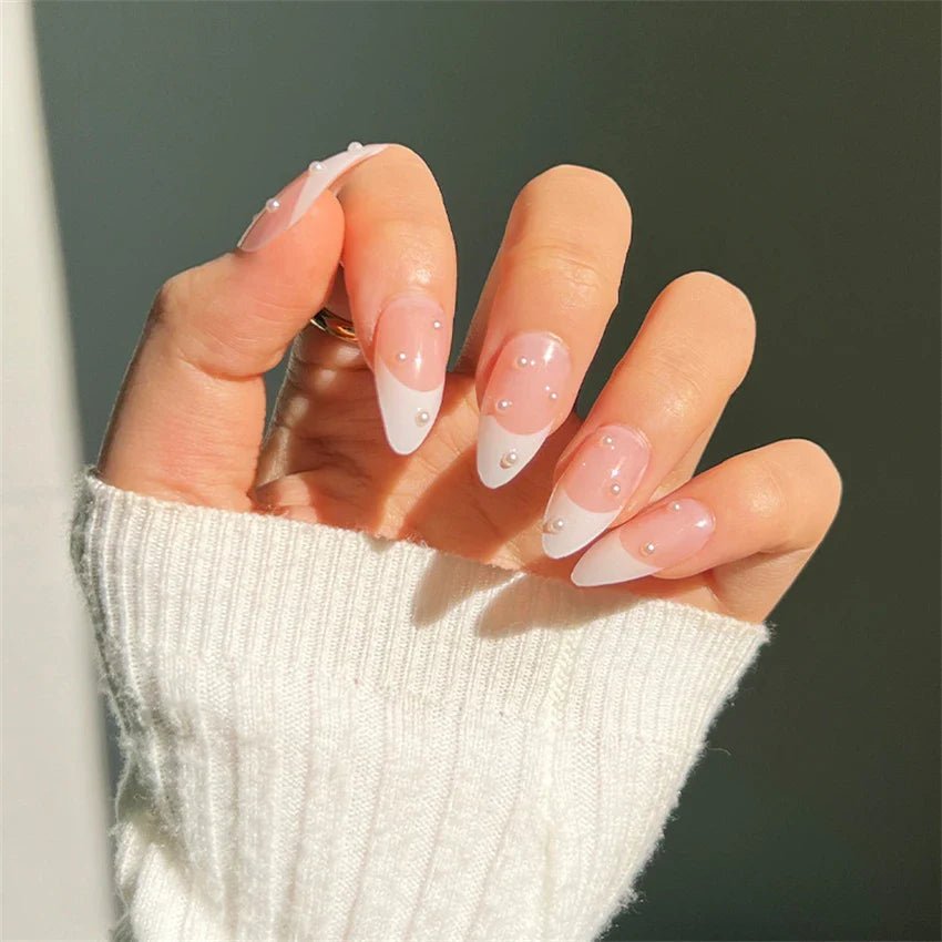 False Nails - myglowmuse