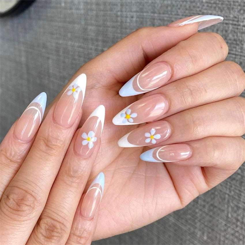 False Nails - myglowmuse