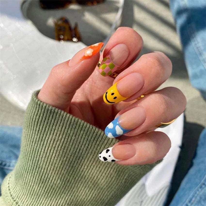 False Nails - myglowmuse