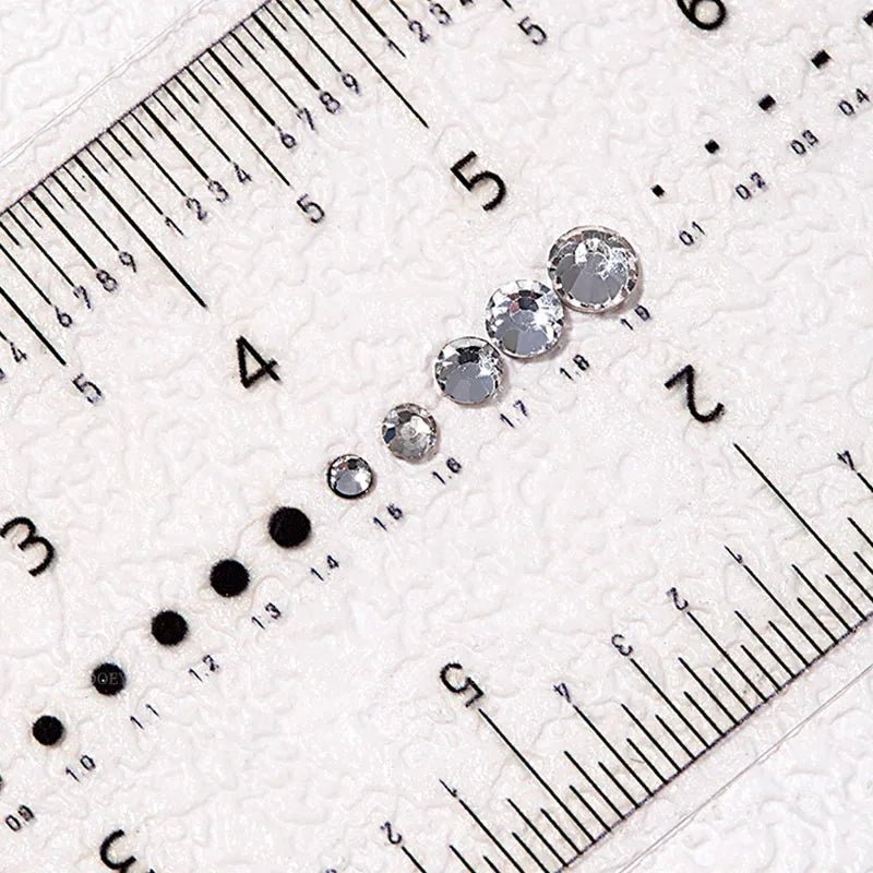 Nail Ruler - myglowmuse