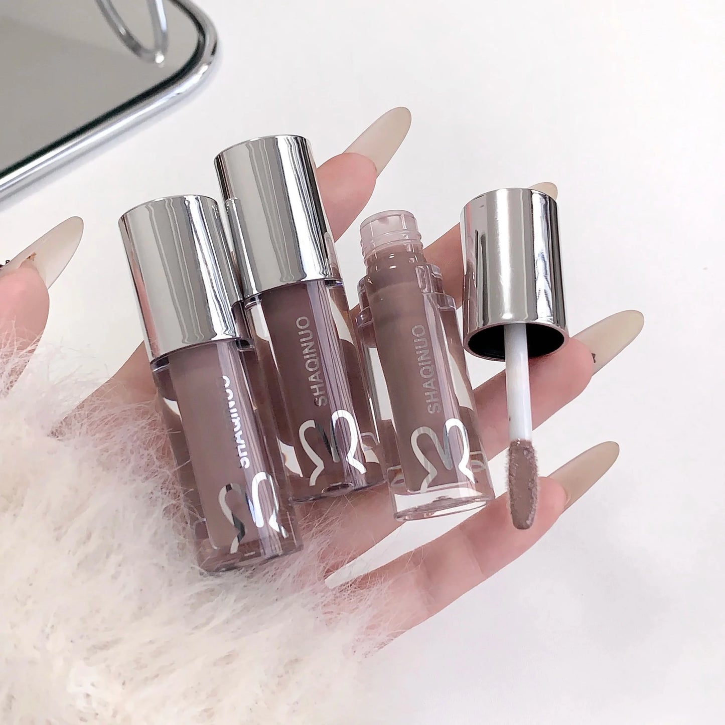 Water Light Mirror Lip Gloss SHAQINUO - myglowmuse